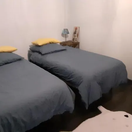 Chambre Chez L'Habitant Bed and Breakfast *